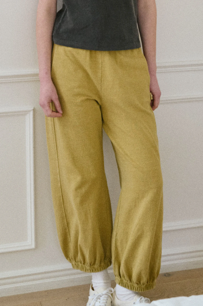 パンツ LOHEN DOUBLE CLOTH BALOON PANTS パンツ LOHEN DOUBLE CLOTH BALOON PANTS Brand New with Tag