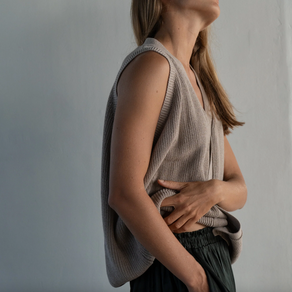 Arthur Knit Vest, Fawn