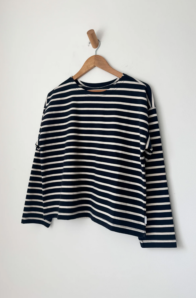 Sailor Top, White Stripe on Navy