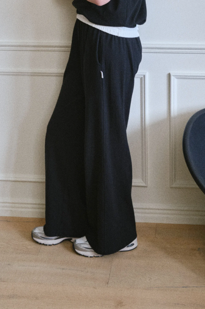 Breezy Pants, Black