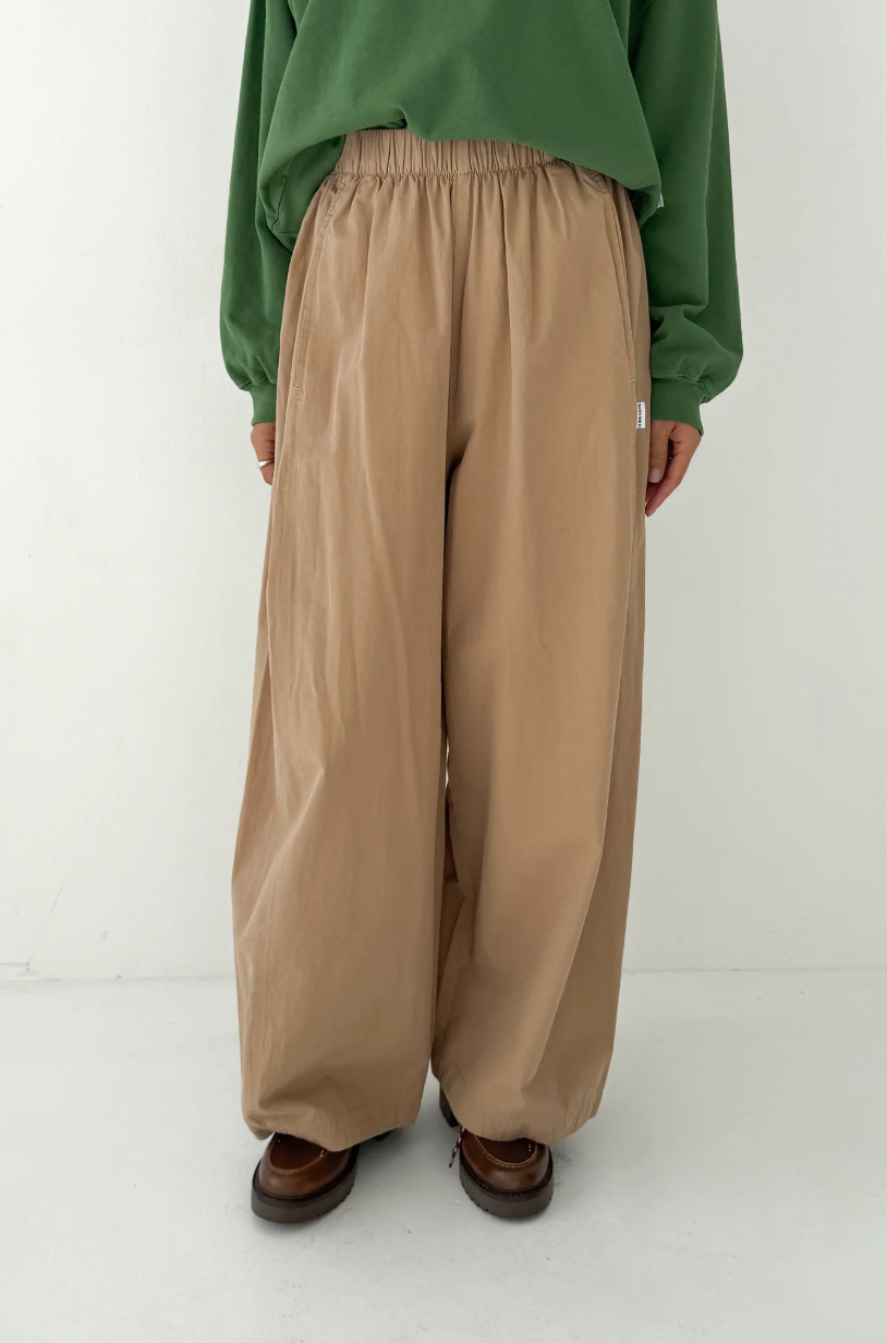 Le Bon Shoppe - Parachute Pants, Khaki | Sunchild®