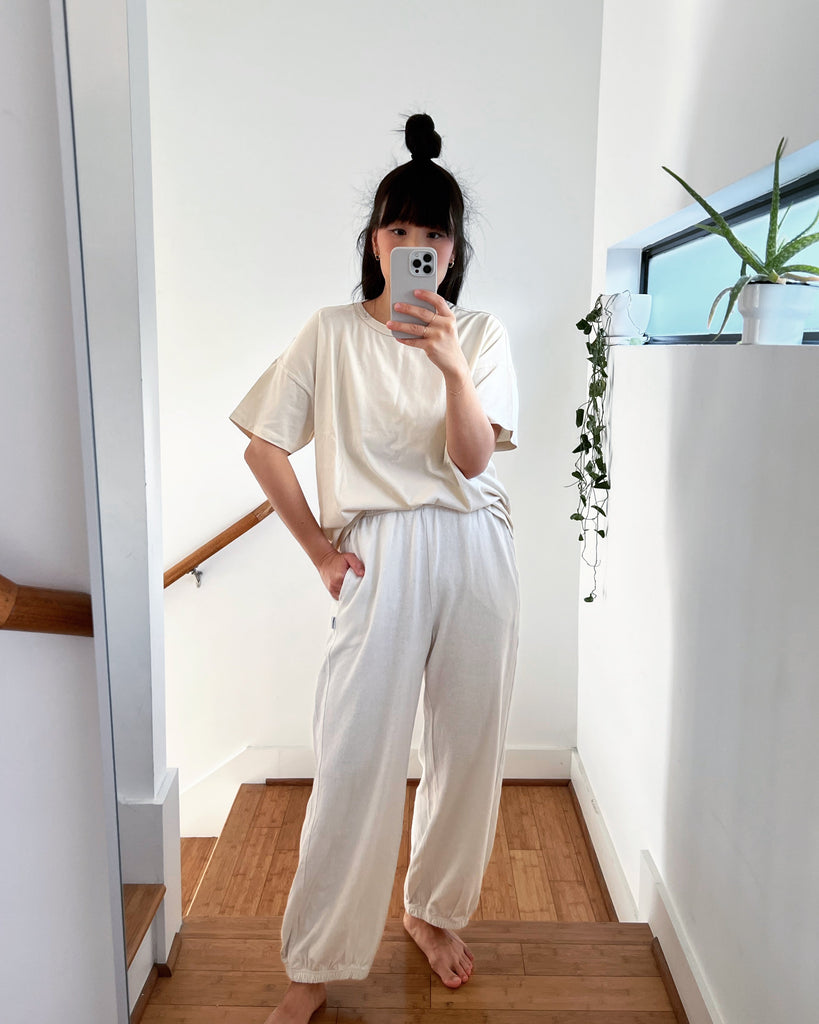 Her Tee, Classic White